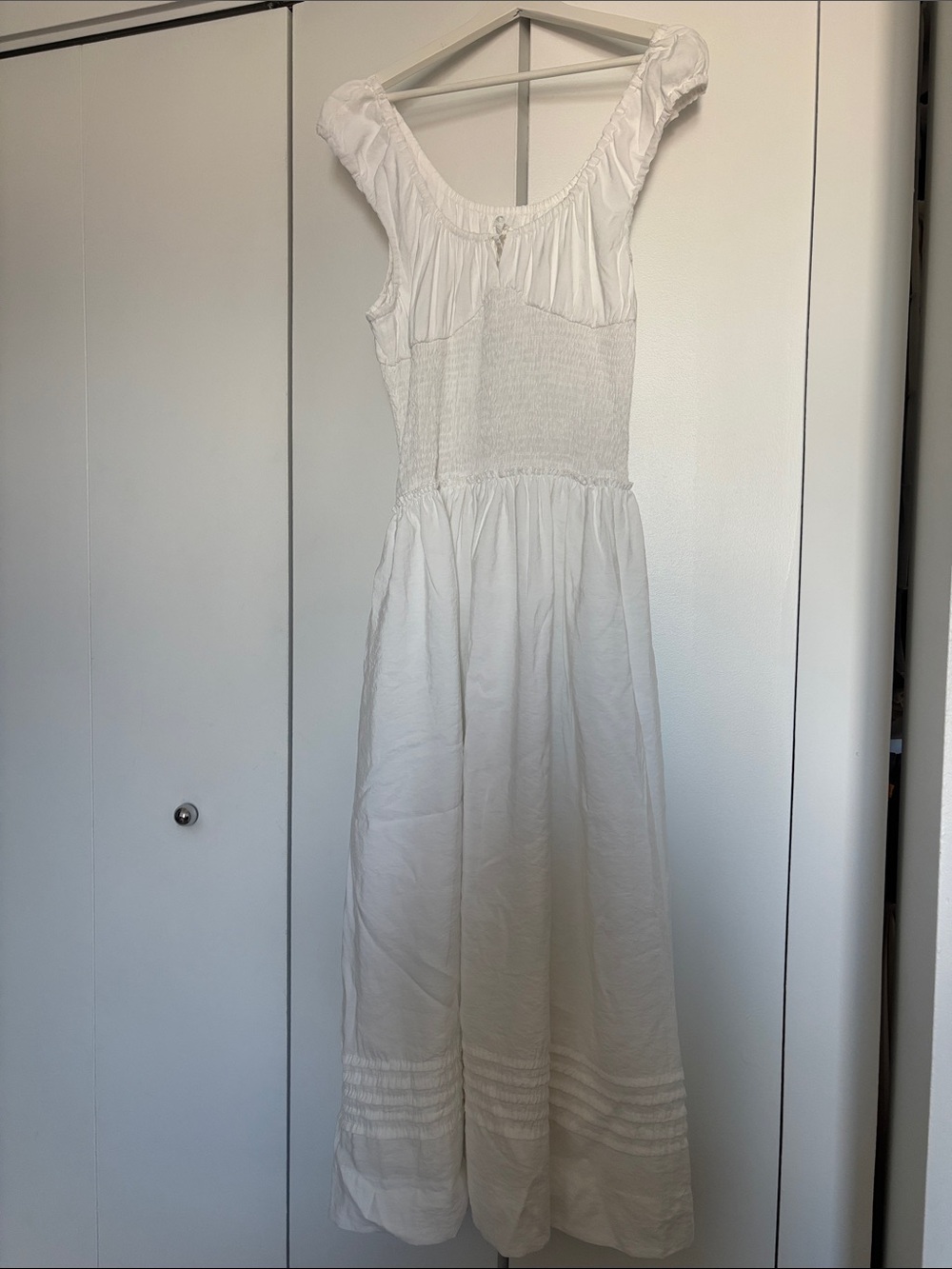 AllSaints White Elastic Waist Smocked Top